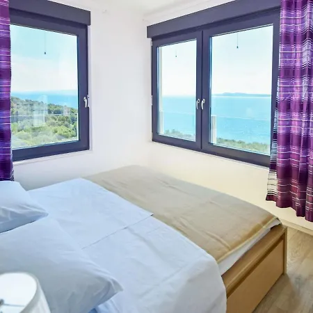 فيلة Andrea By Interhome *