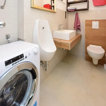 فيلة Andrea By Interhome *